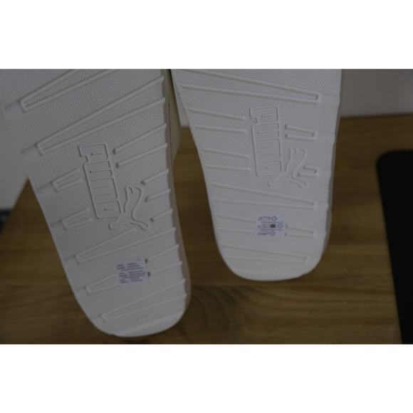 NWOT PUMA Logo Slides Cream and Blue Sandal slide Womens 10 EU 42 - Picture 4 of 5